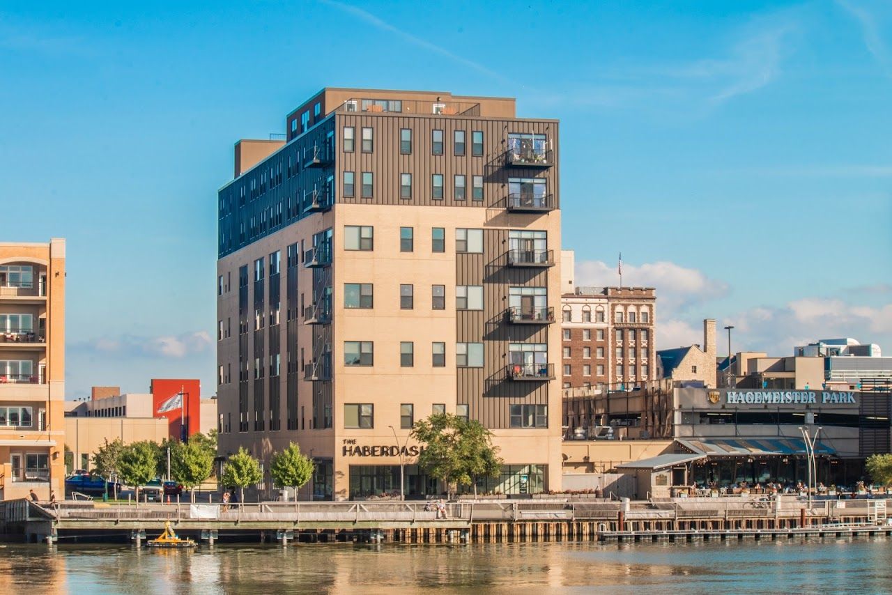 The Flats On The Fox