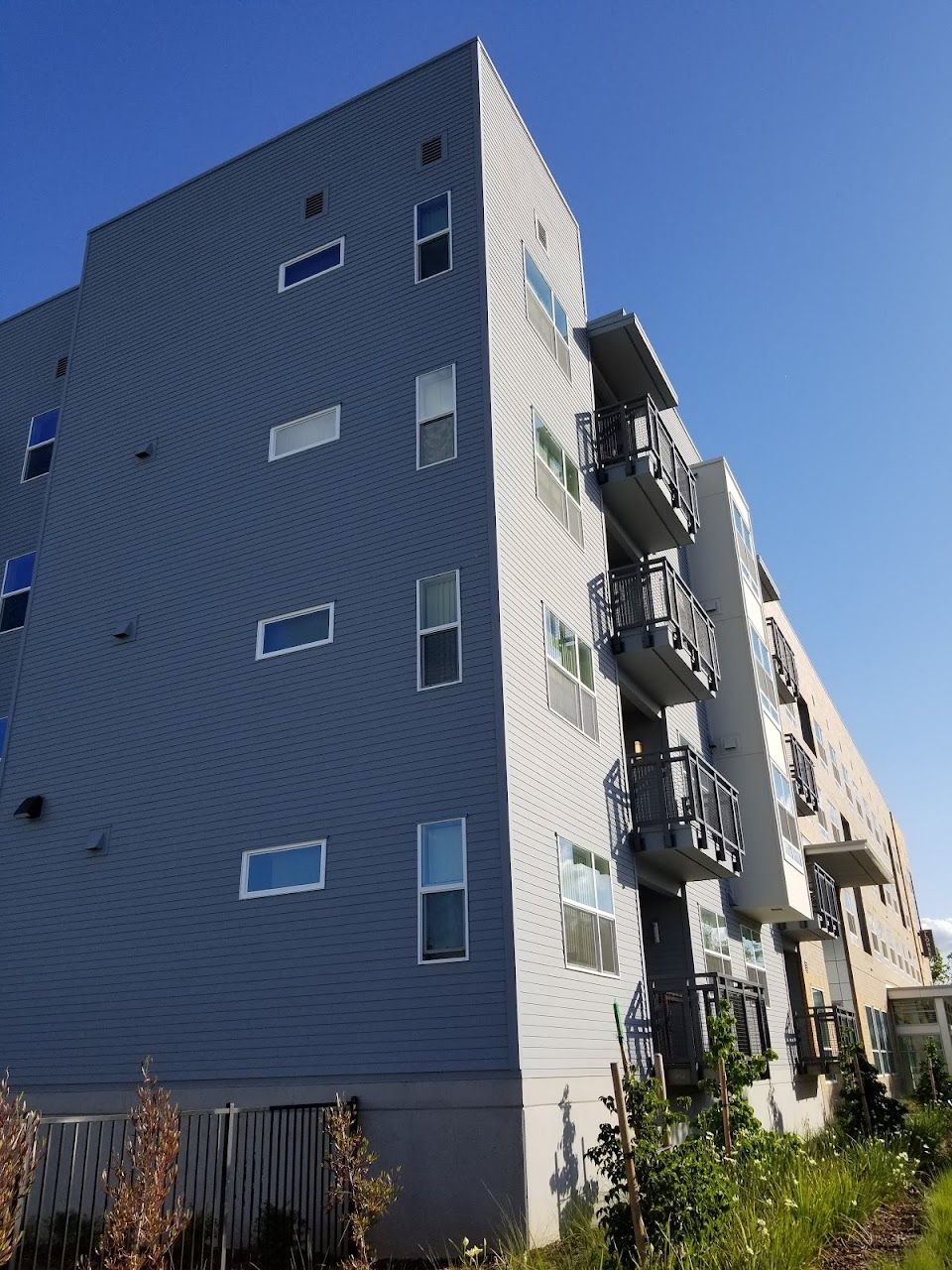 The Frederic Loshe Apartments