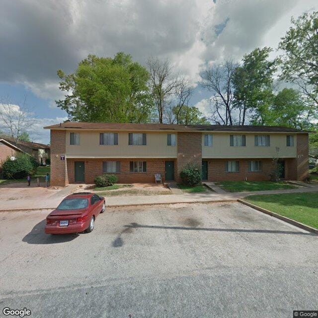 The Grove Apts