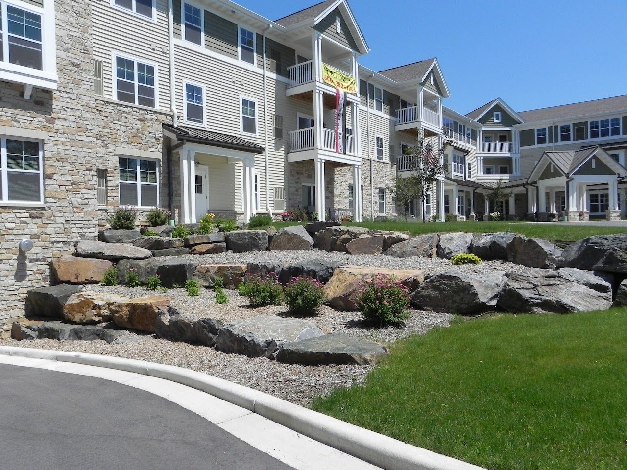The Pines At Mount View