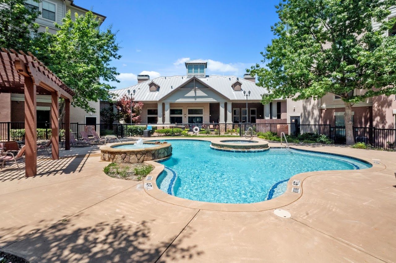 The Plaza At Chase Oaks