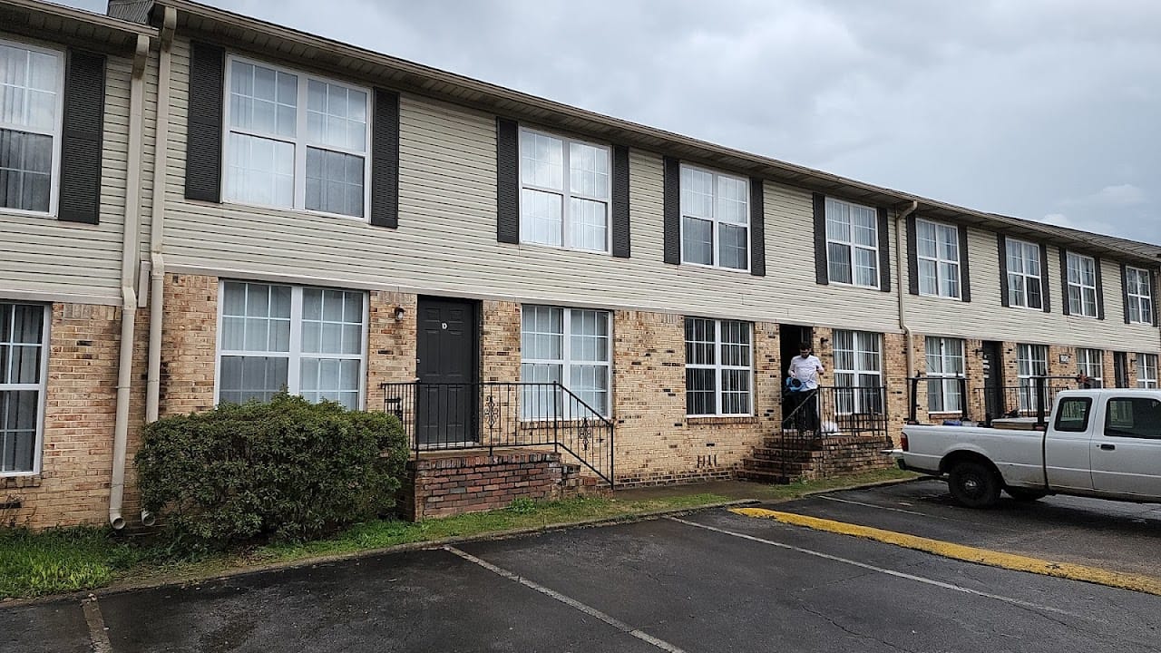 The Pointe Apts