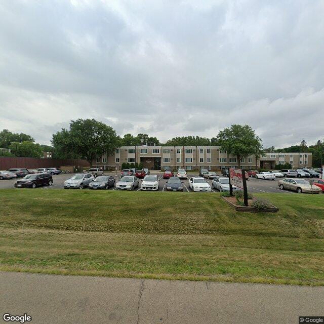 The Square On 31st (Fka Rochester Sq Apts)