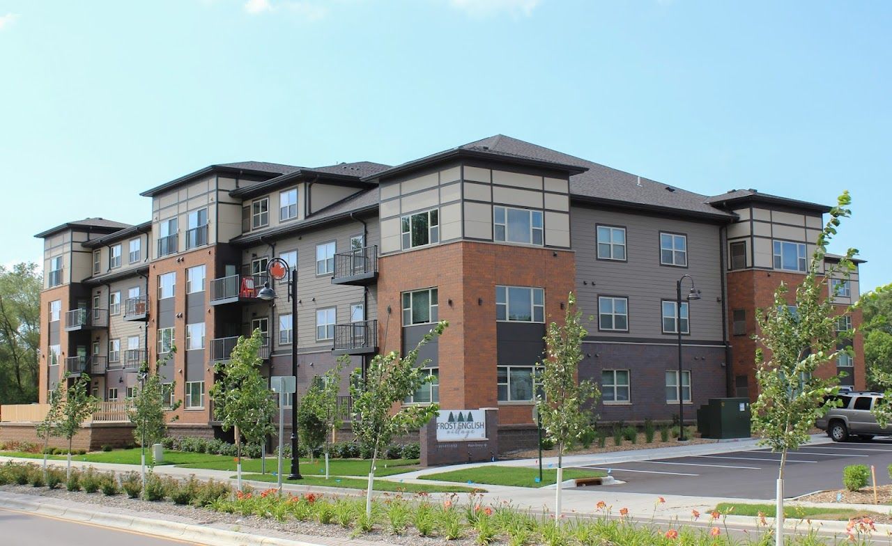 The Villages At Frost English