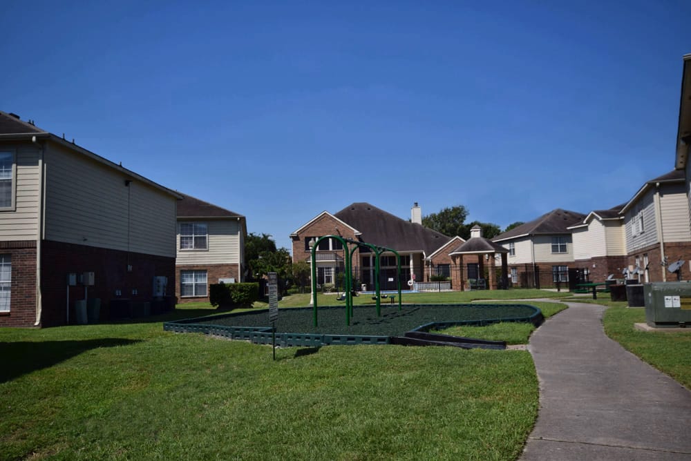 The Villas At Pine Lake