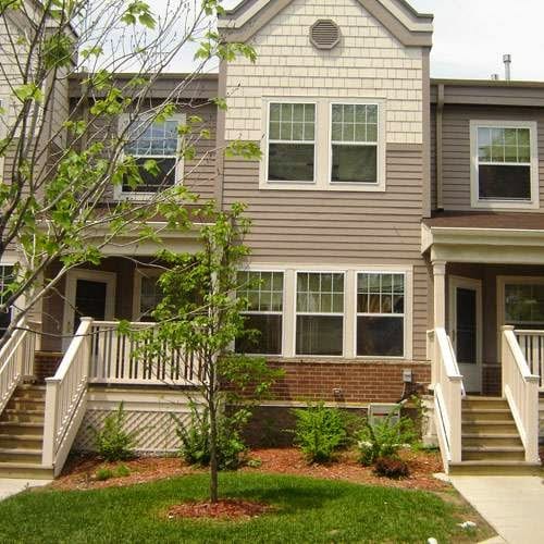 Third Avenue Townhomes
