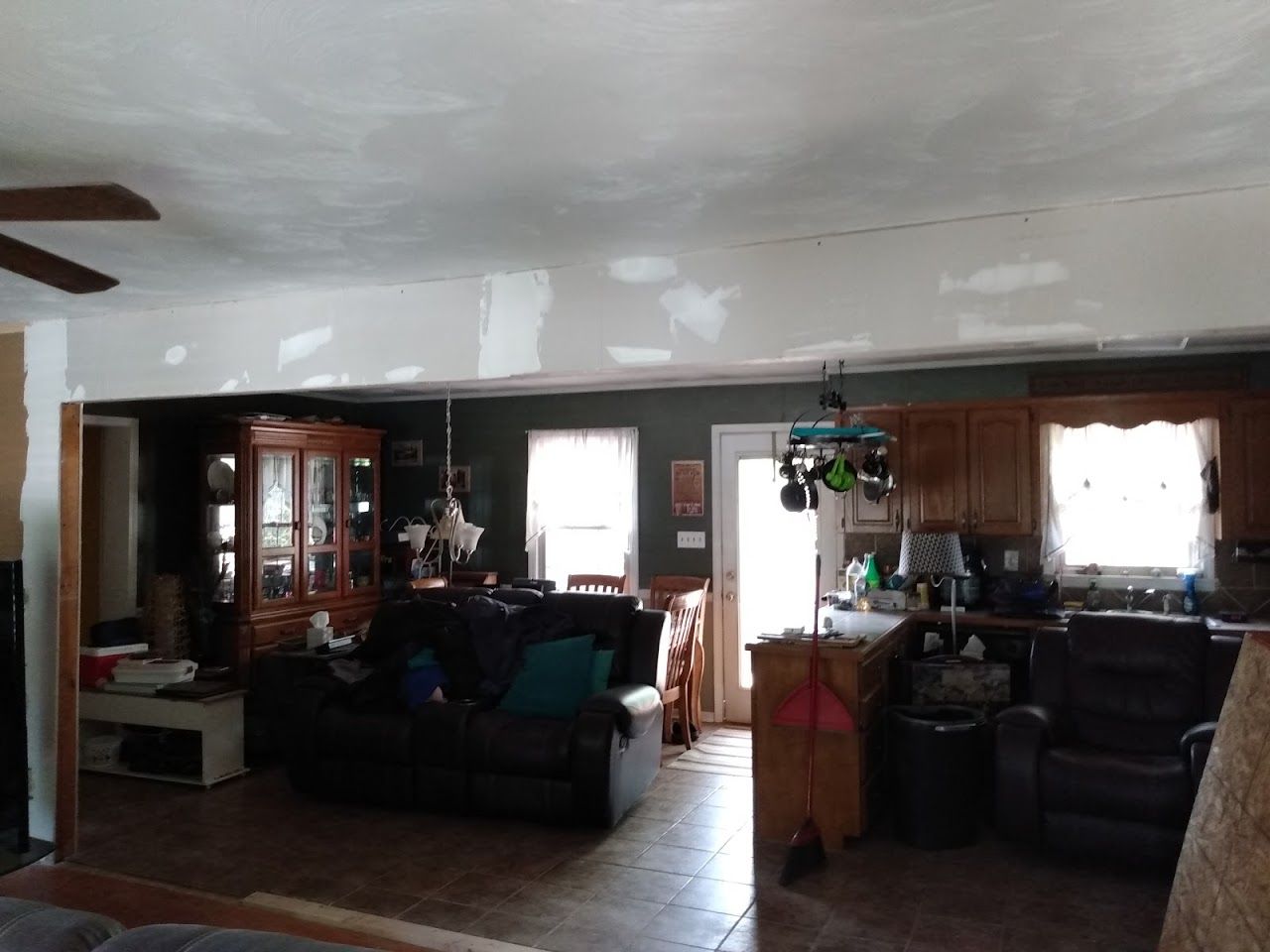 Three Oaks Apartments