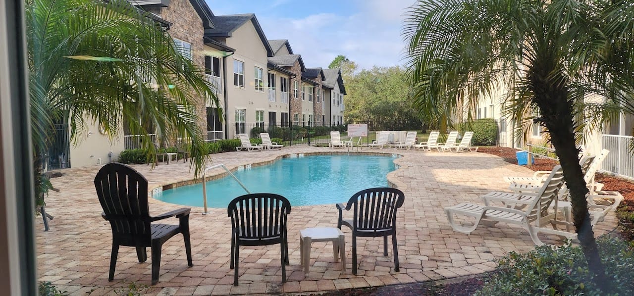 Tierra Pointe