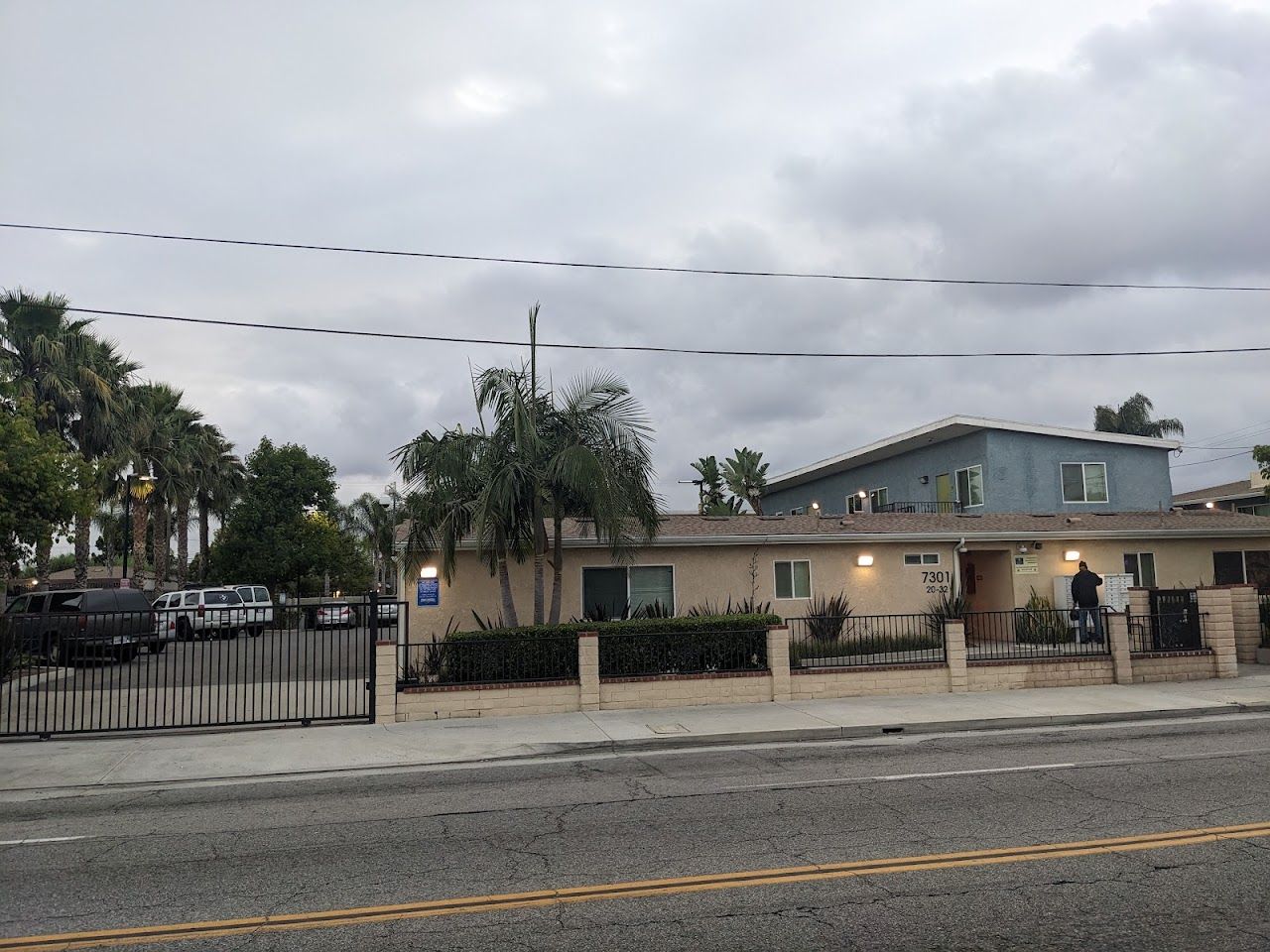Tiki Apartments