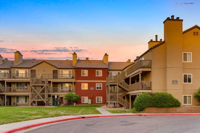 Toscana Apts