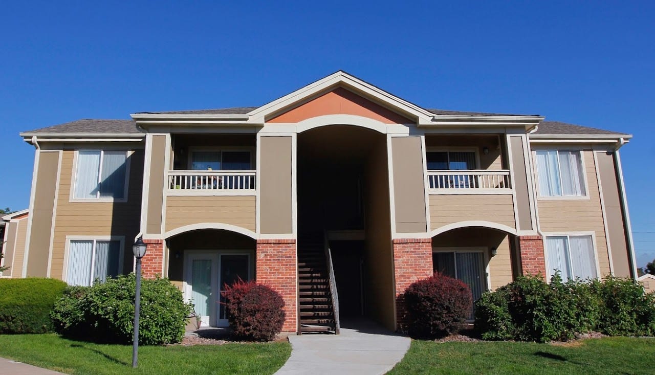 Traditions Apts
