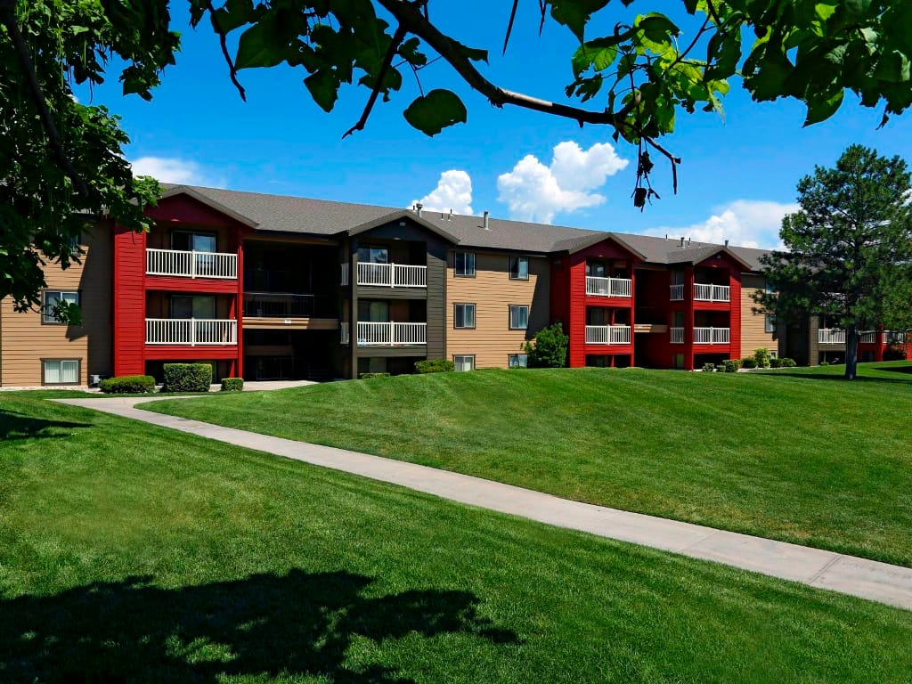 Tuscany Cove Apts.