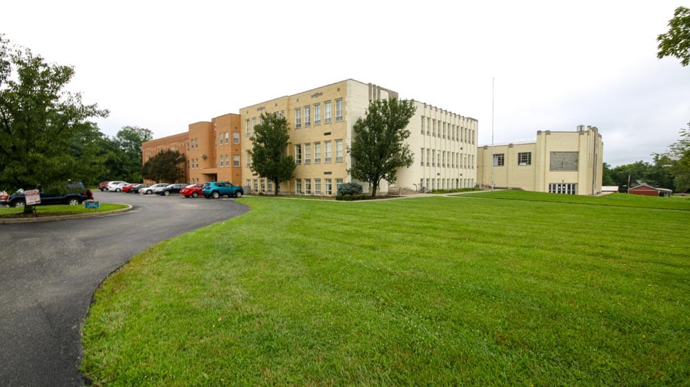 Tyson School Apts