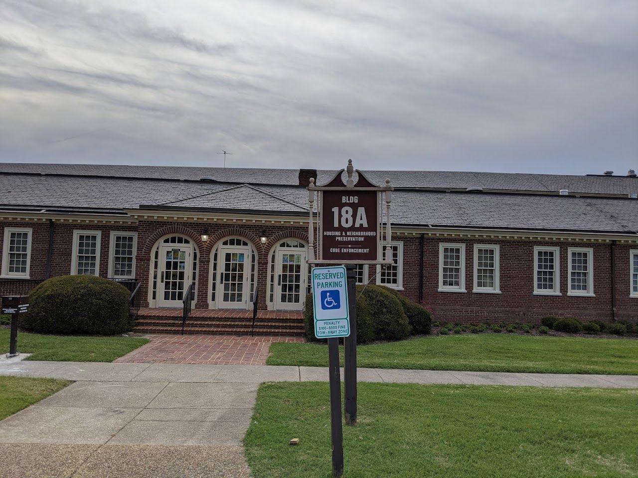 Va. Beach Dept. Of Hsg & Neighborhood Pres.