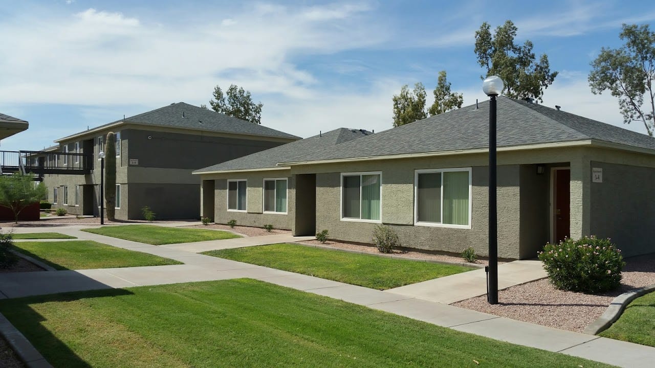 Vah Ki Court Apts