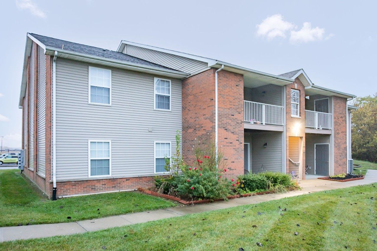 Valley Court Apts