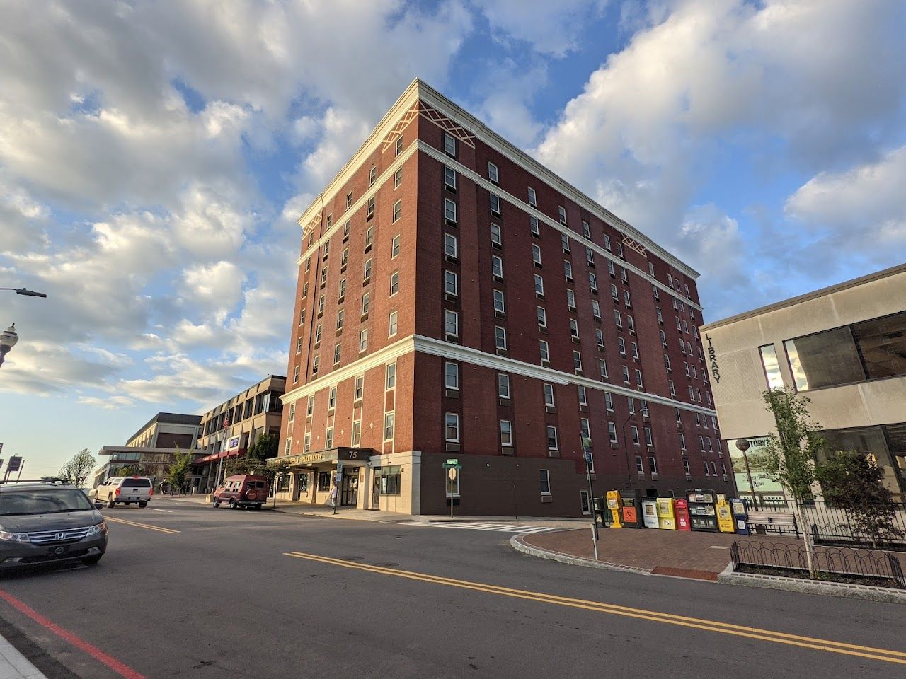 Vanderbilt Apartments