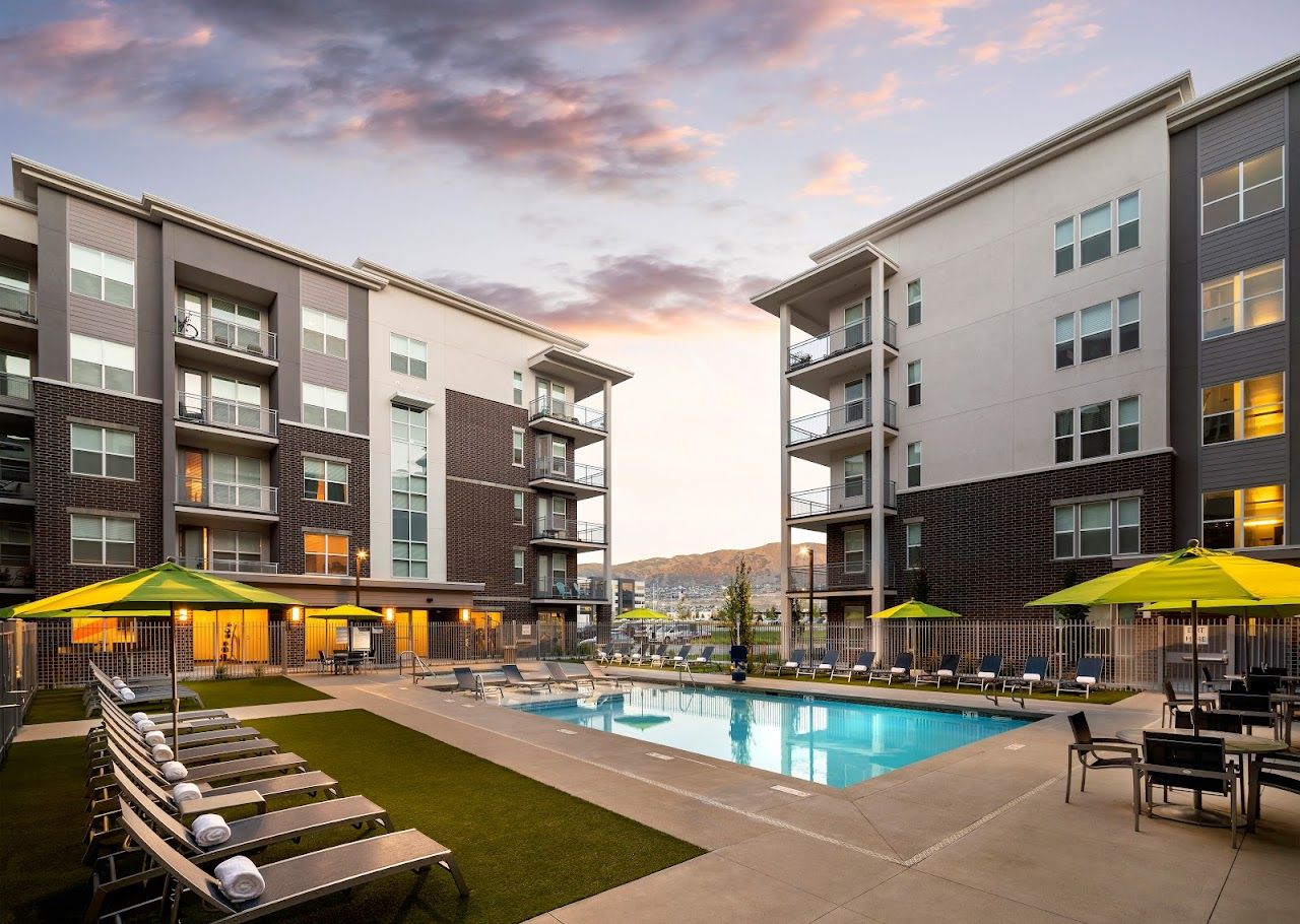 Veranda Apartments