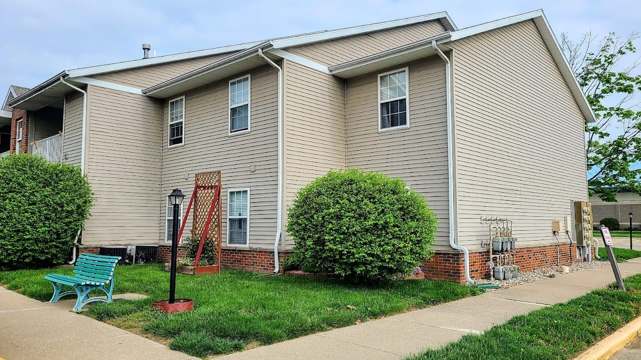Village Apts Of Effingham Ii