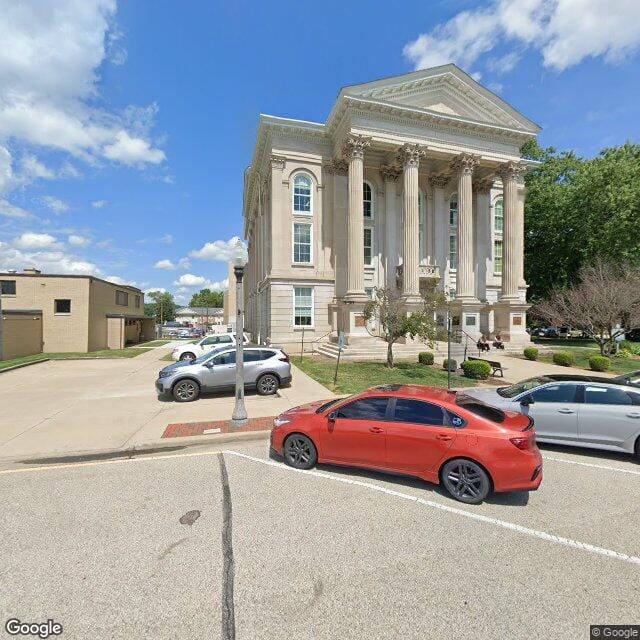 Village Apts Of Lawrenceburg
