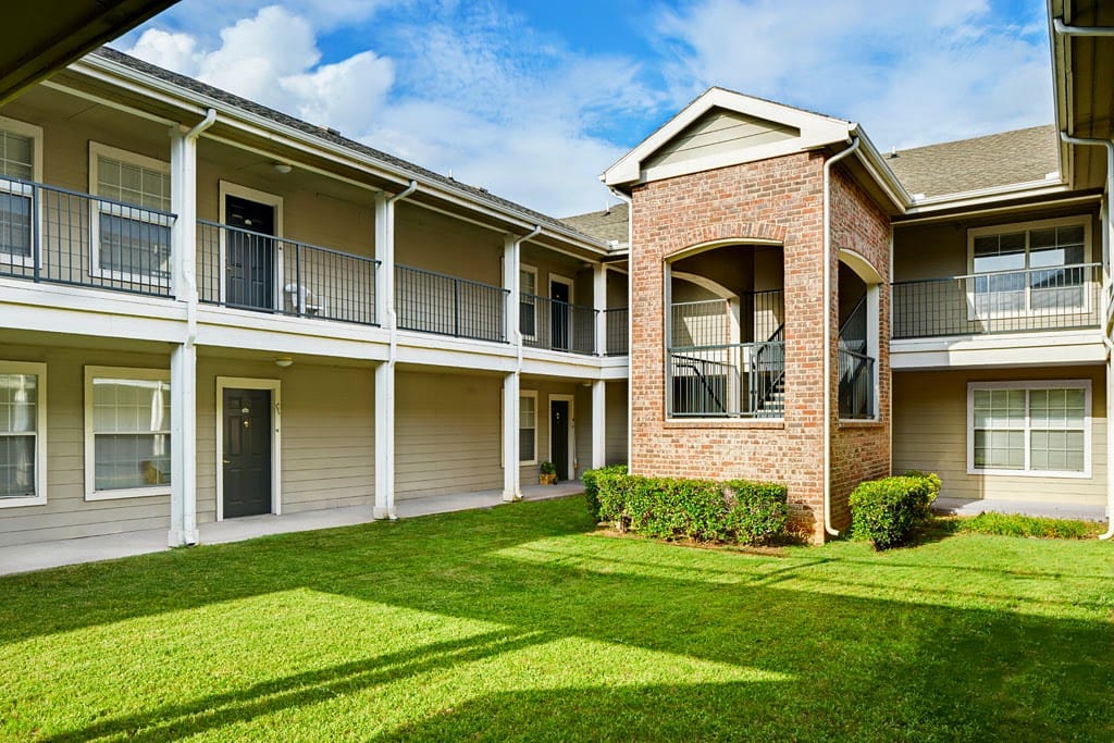 Village At Johnson Creek