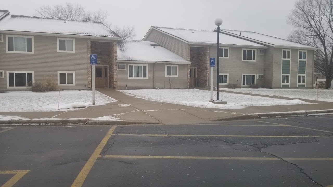 Village Commons Apts