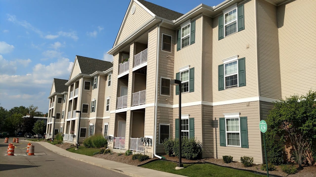 Village Of Royal Oak At Starr Corners