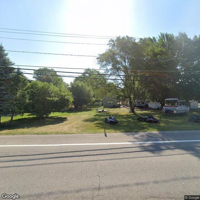 Village Square Apts (Caledonia)