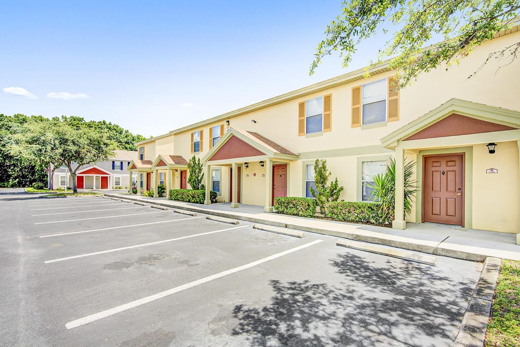 Villas At Newport Landing