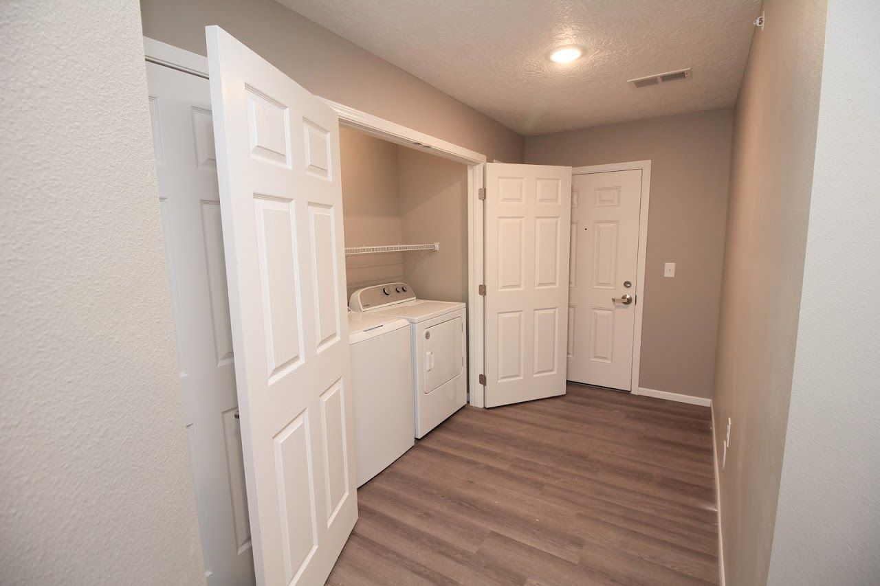 Vineyard Heights Apartments