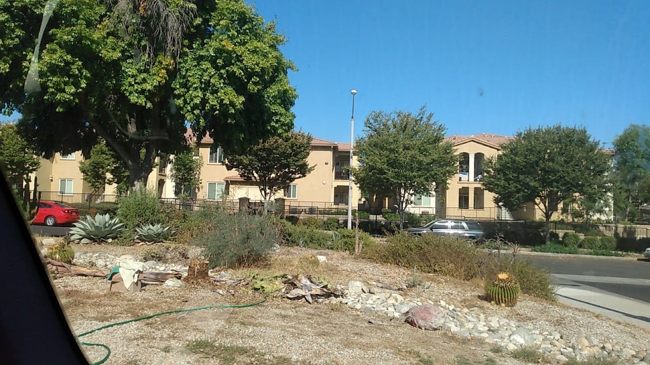 Vintage At Snowberry Senior Apts
