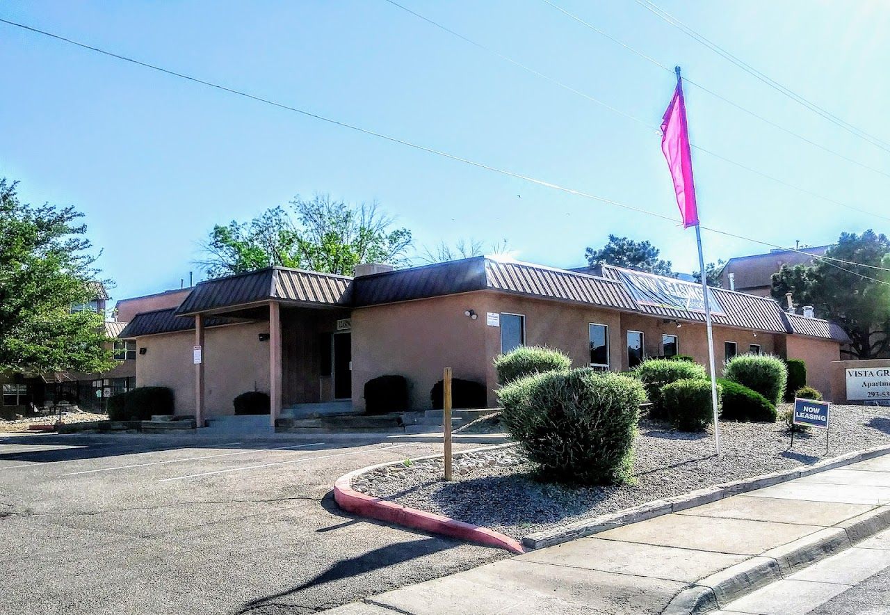 Vista Grande Apts