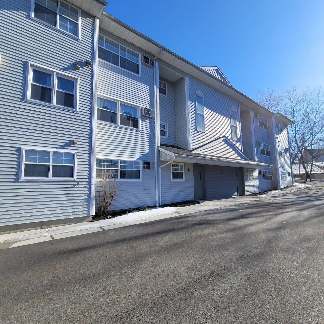Walden View Apts