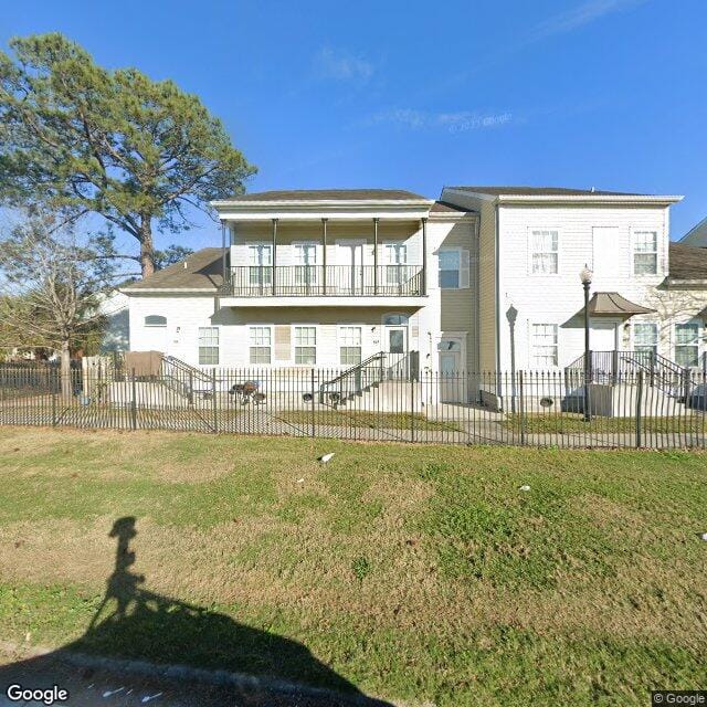Walnut Square Apartments