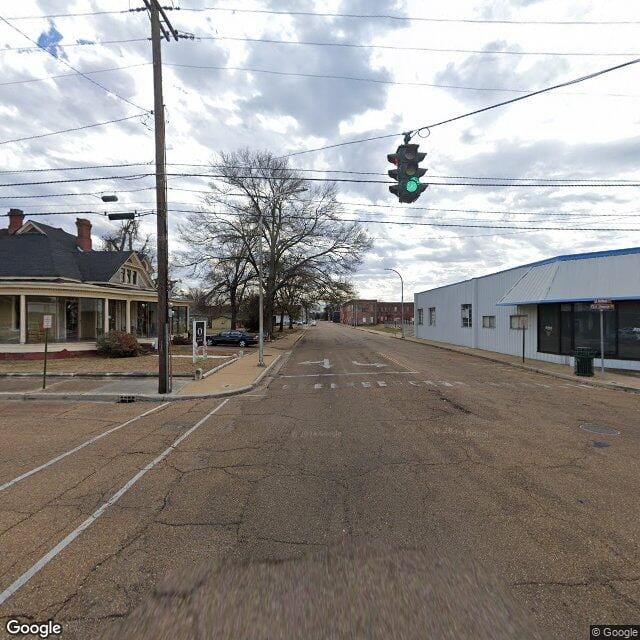 Walthall Street Apts