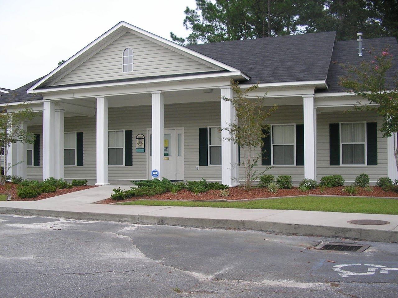 Ware Manor
