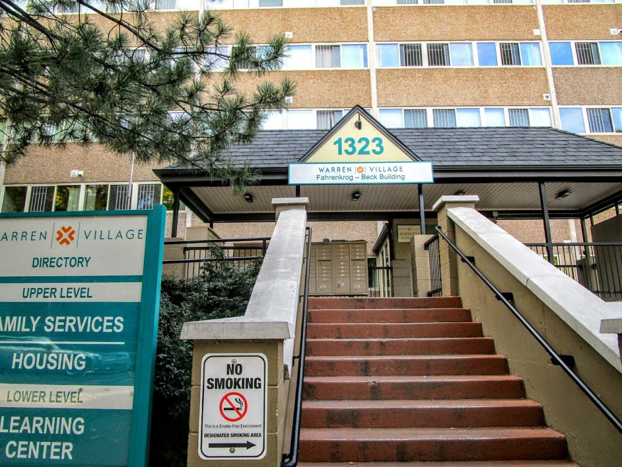Warren Village