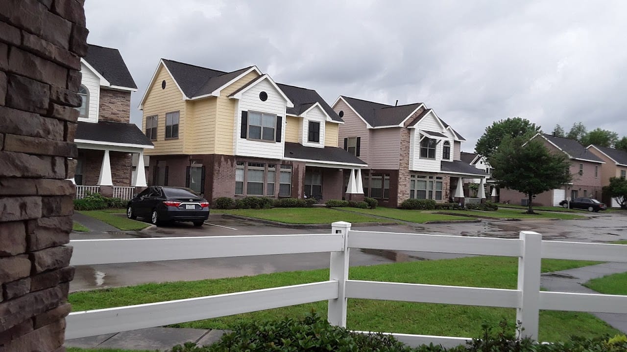 Waterside Court