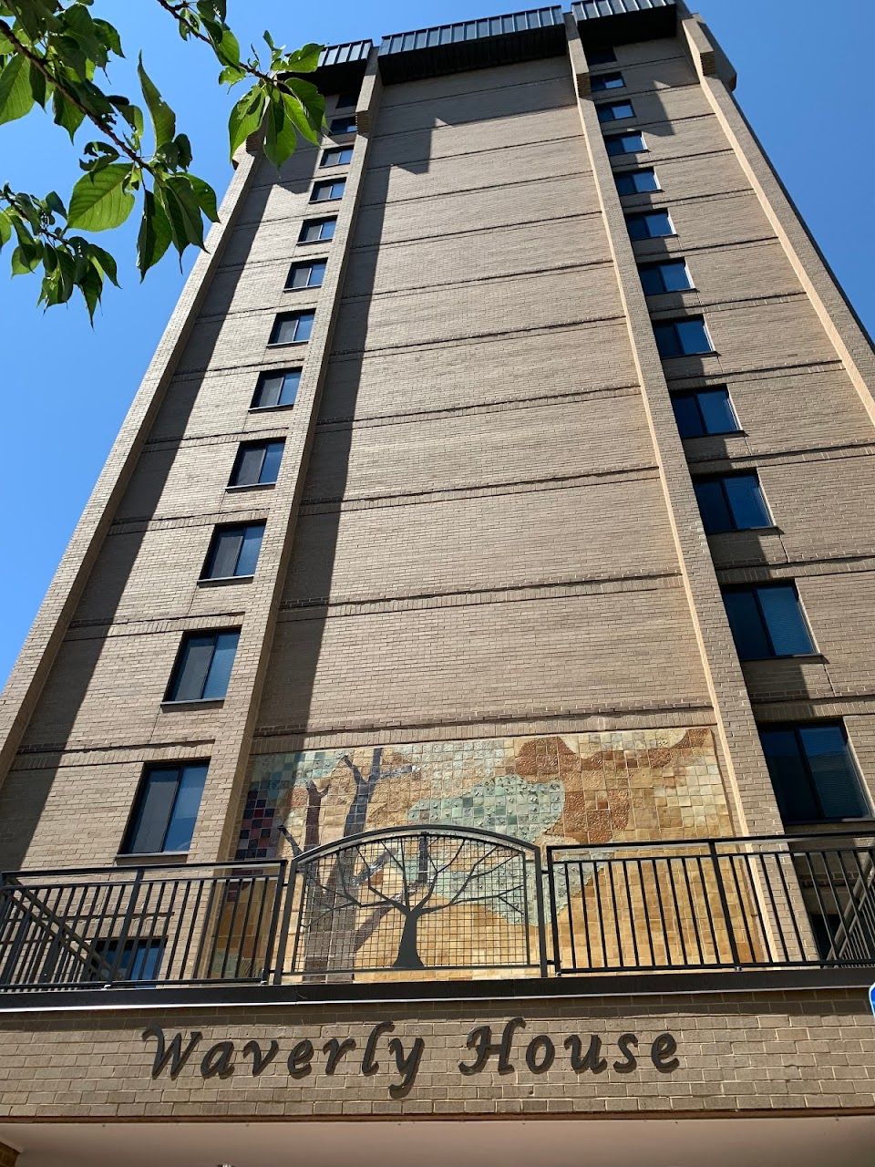 Waverly House Apartments