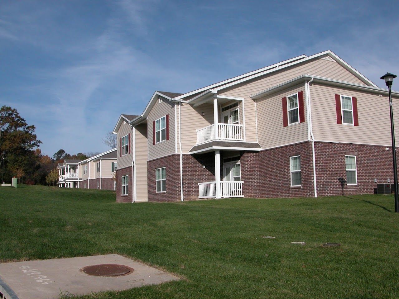 Weathered Rock Apts