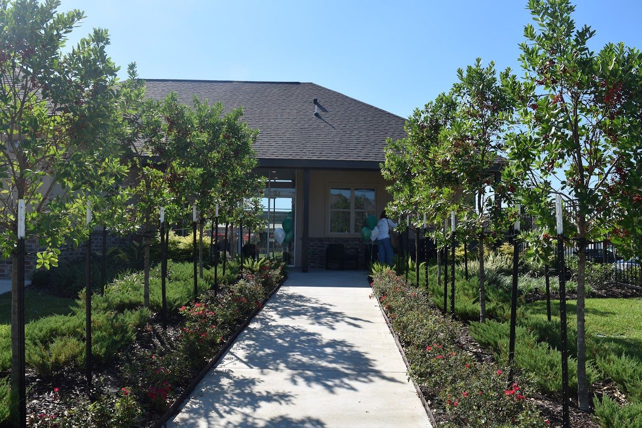 Wedgewood Apts (Baton Rouge)