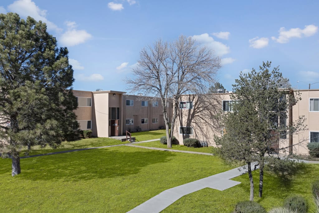 Western Apartments