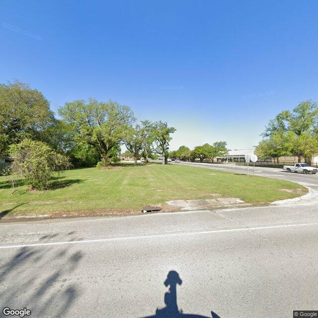 Westlake Manor Apartments