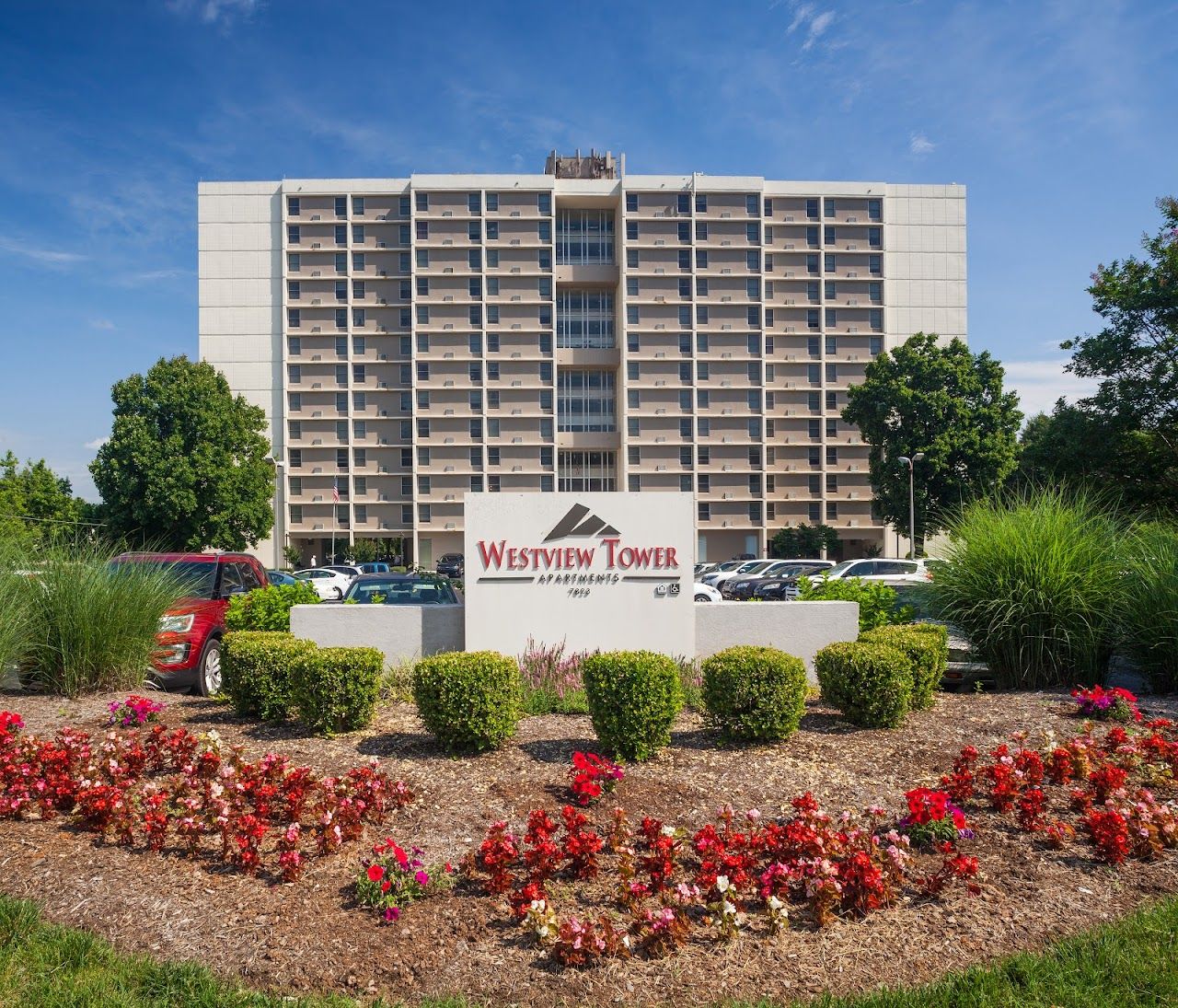 Westview Towers Apts