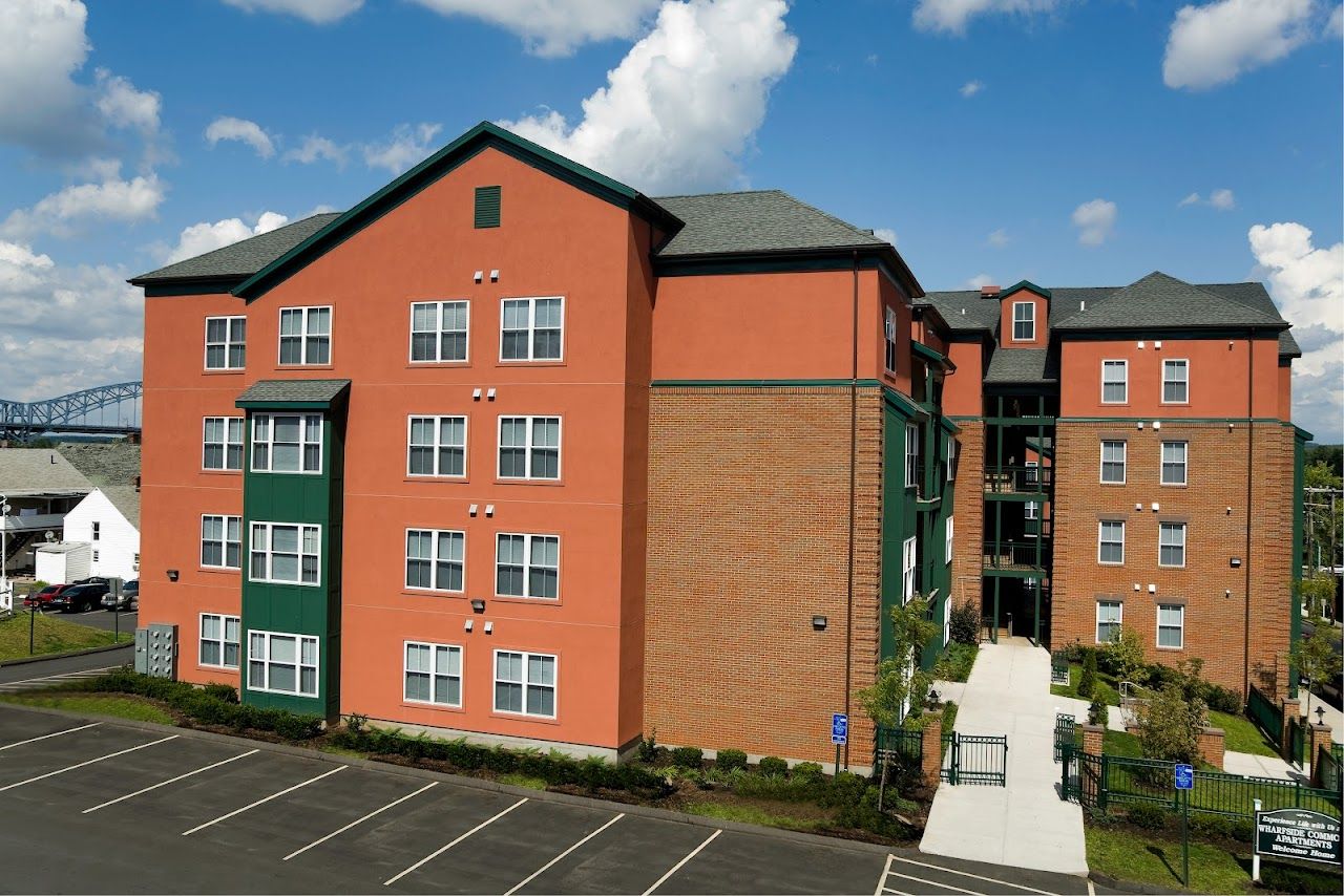 Wharfside Commons