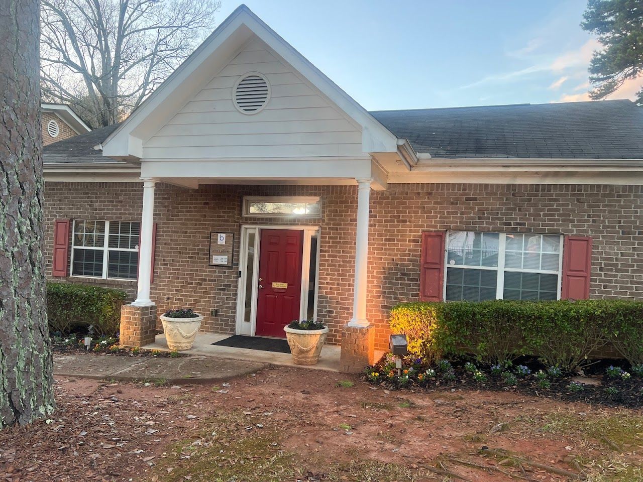 Whispering Pines Apartments