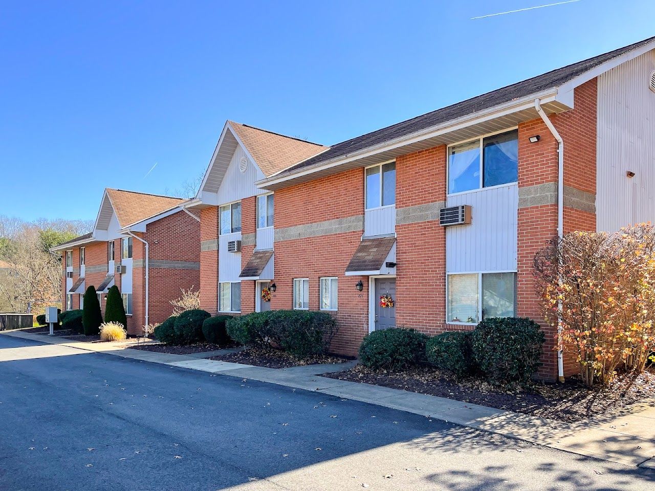 White Valley Apts