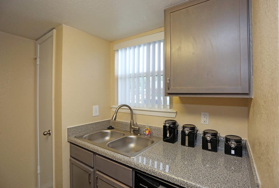 Williamsburg Apartments