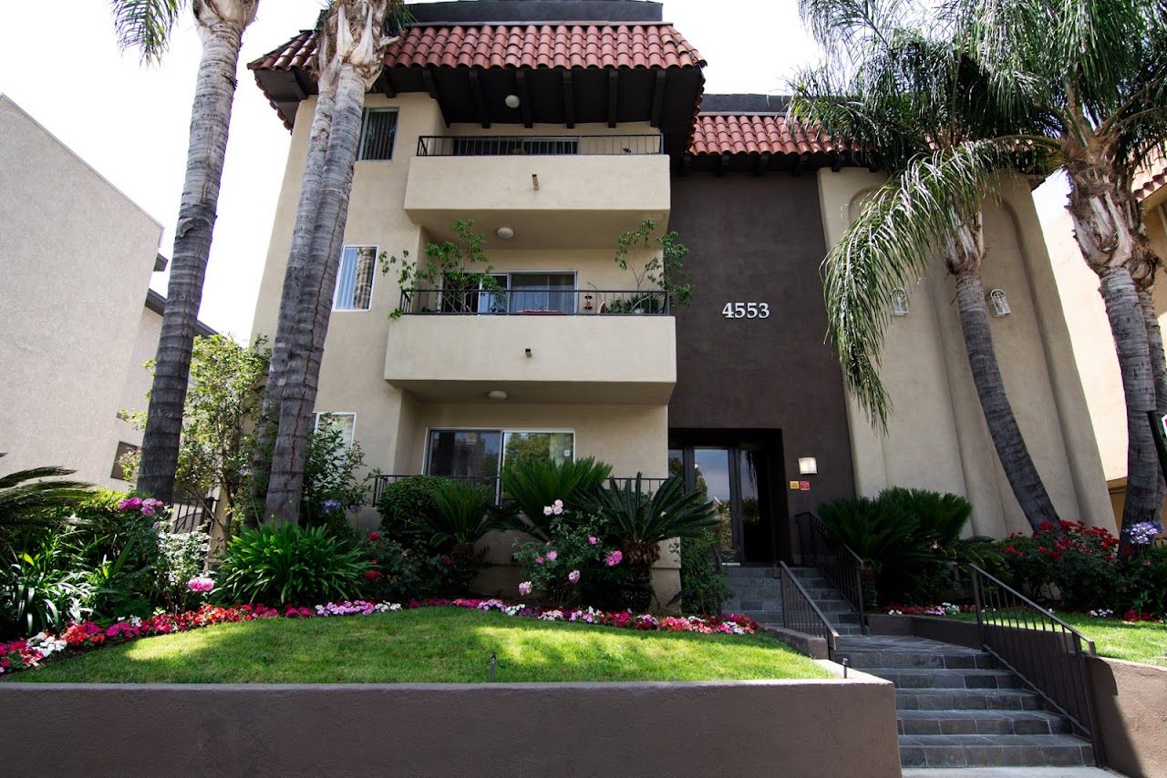 Willis Apts