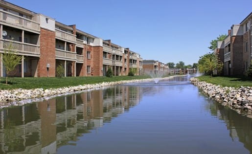 Willow Lake Gardens Apts
